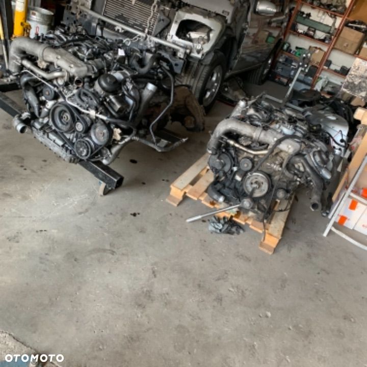 MERCEDES silnik 4,0 cdi 400 OM 628 głowica  misa  blok turbo dolot wiązka kolektor listwa - 1