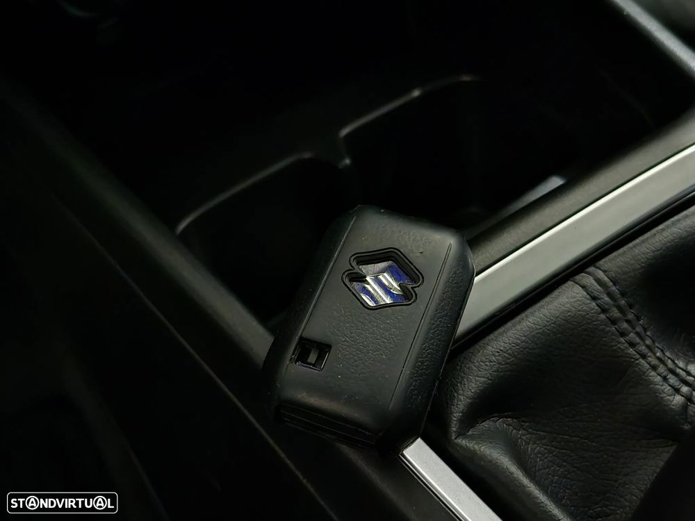 Suzuki Swift 1.2 Mild Hybrid GLE - 31