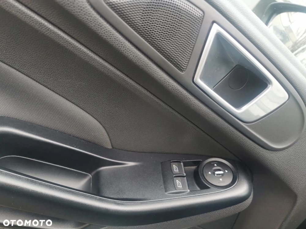 Ford Fiesta 1.0 EcoBoost Gold X - 16