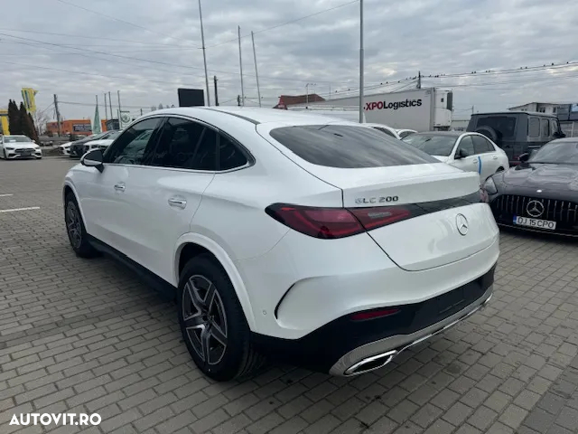 Mercedes-Benz GLC Coupe 200 4MATIC MHEV - 9