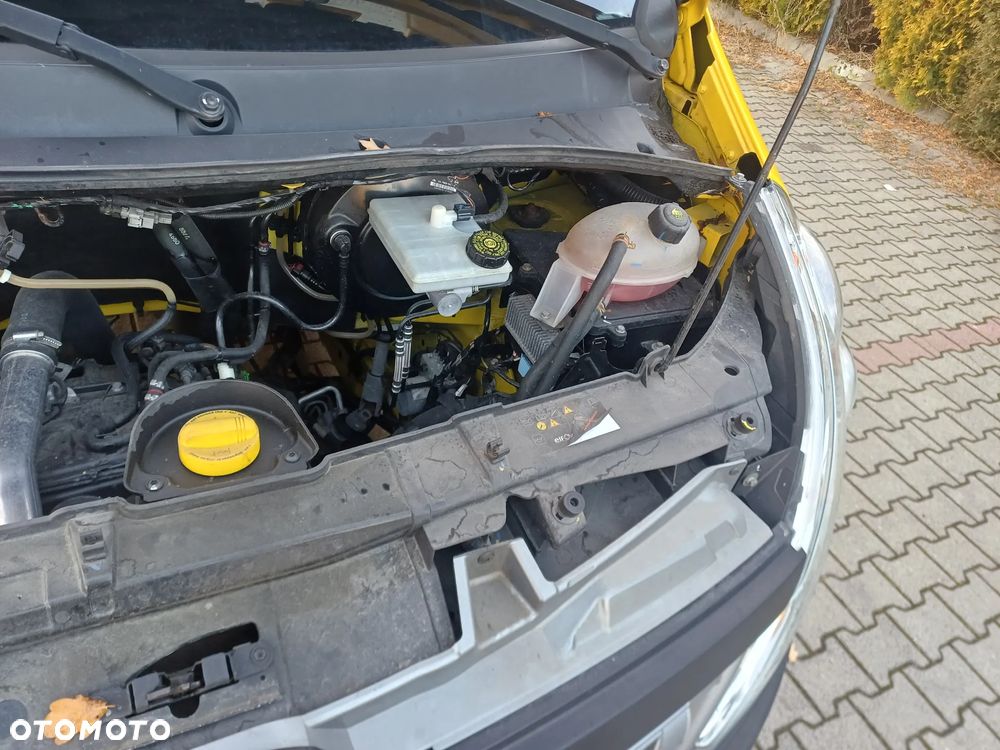 Renault MASTER blaszak - 19