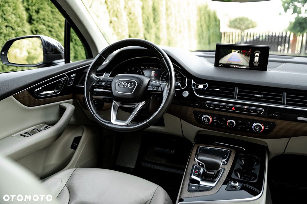 Audi Q7 - 27