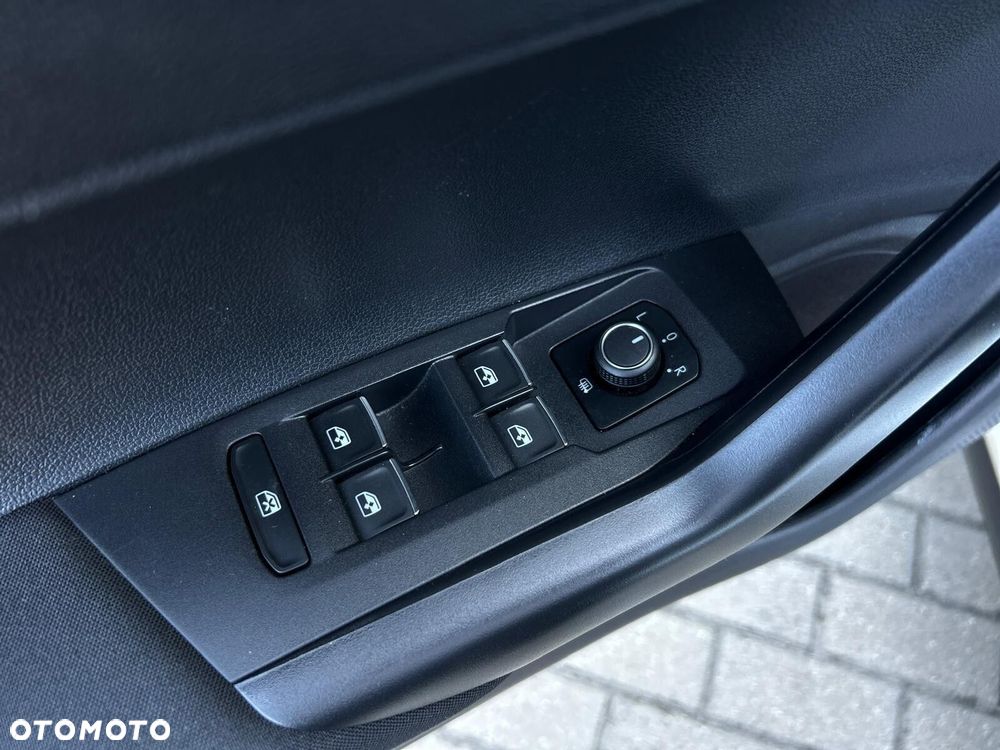 Volkswagen Polo 2.0 TSI GTI DSG - 11
