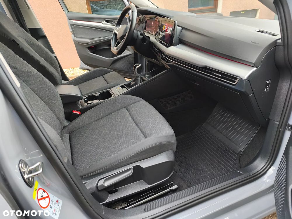 Volkswagen Golf 2.0 TDI SCR IQ.DRIVE - 22