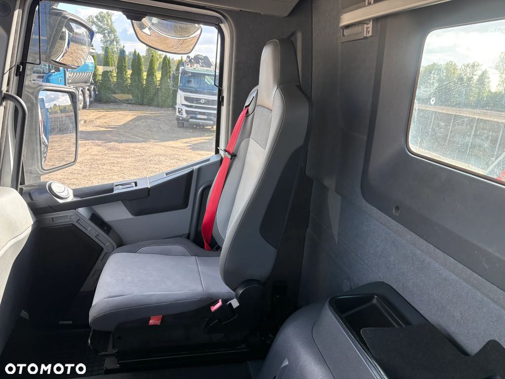 Renault C430 6x4 HDS KIPPER WYWROTKA - 32