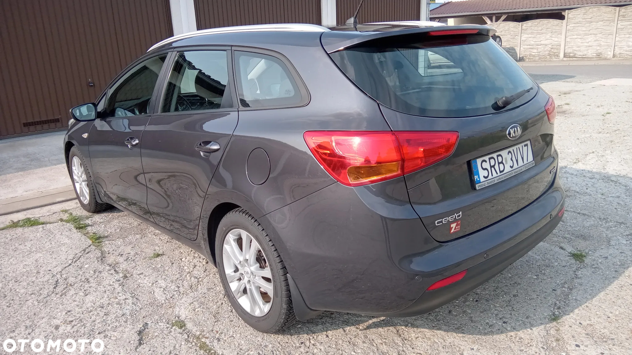Kia Ceed - 6