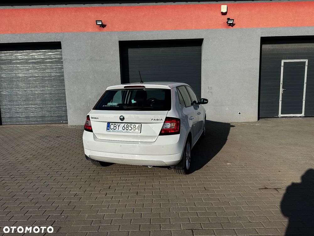 Skoda Fabia - 14