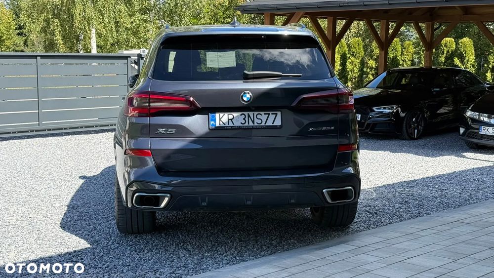 BMW X5 xDrive25d - 11