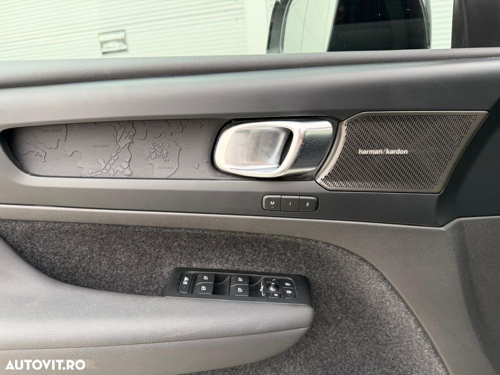 Volvo XC 40 Recharge Twin Motor AWD Ultimate - 14