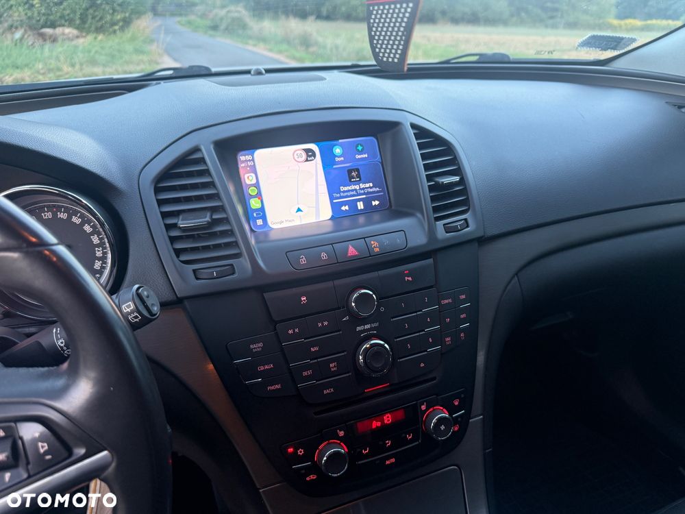 Opel Insignia 1.8 - 24