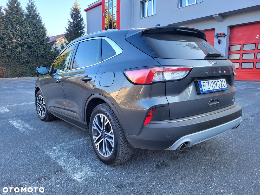Ford Kuga - 20