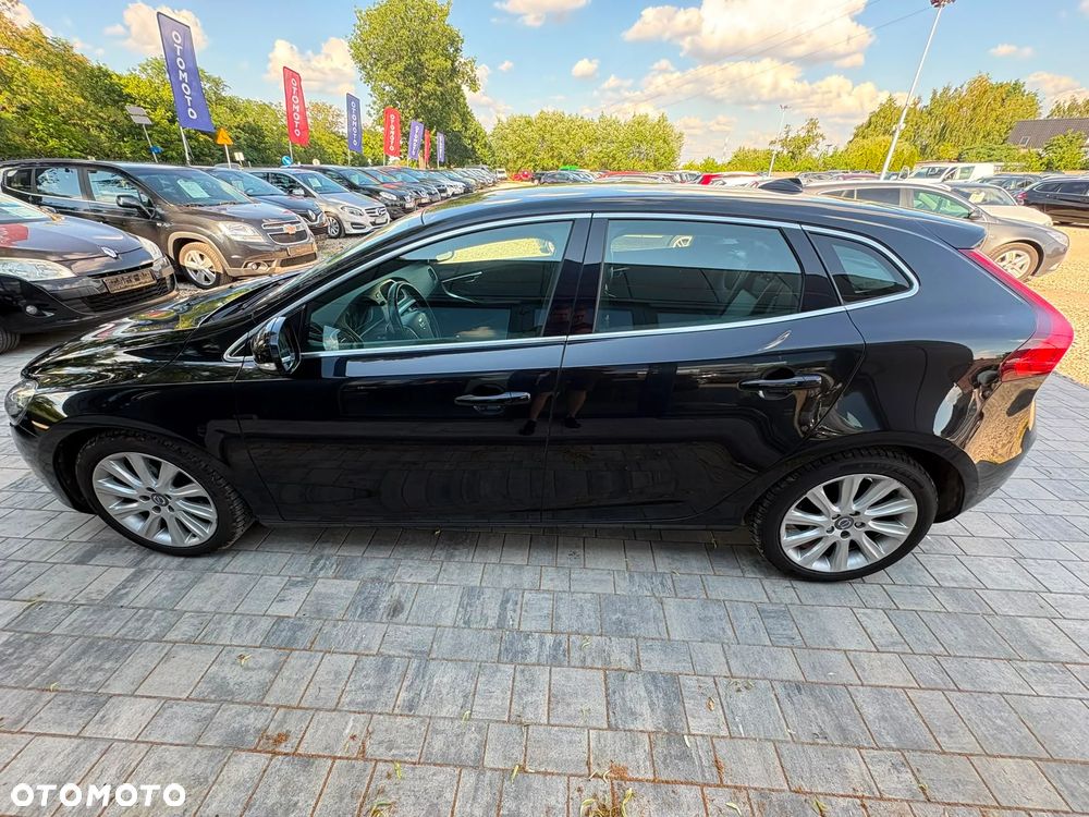 Volvo V40 D2 - 4