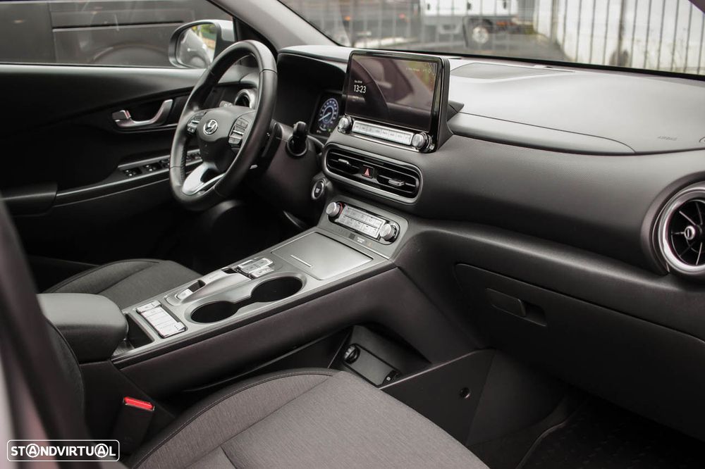 Hyundai Kauai Business - 6