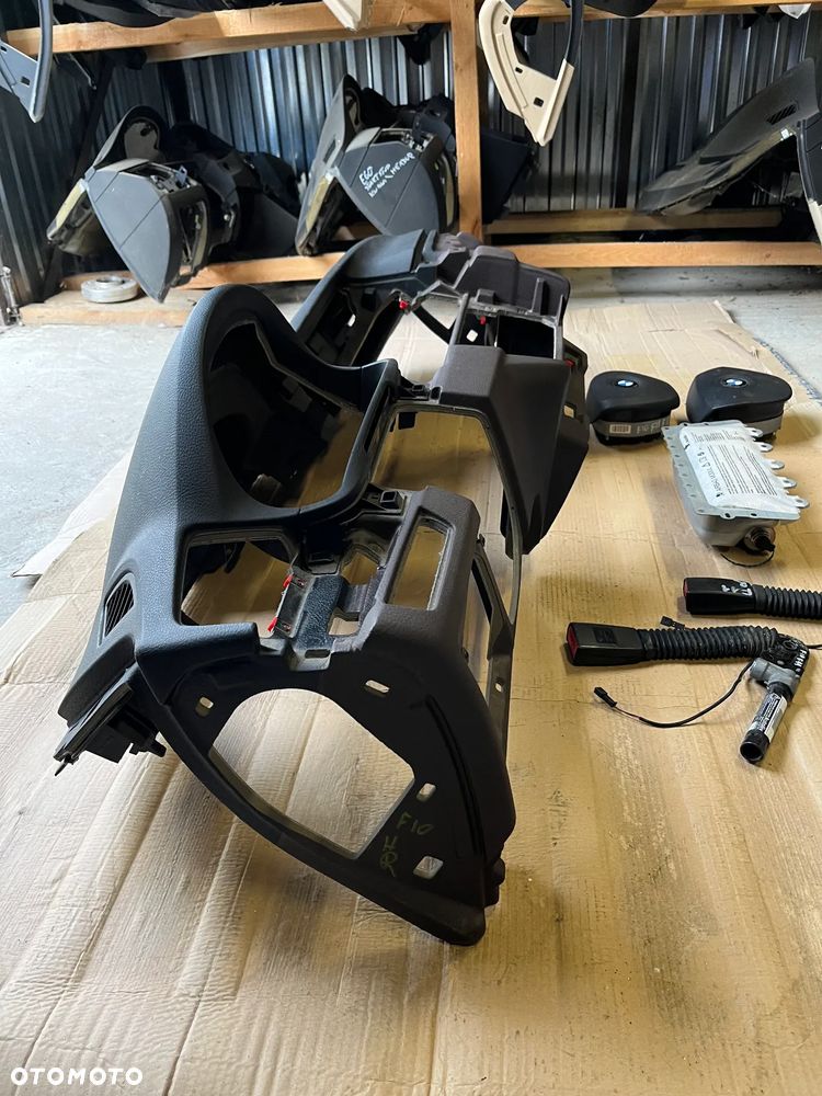 BMW 5 F10 F11 DESKA ROZDZIELCZA KOKPIT KONSOLA HUD ARIBAG NAPINACZE ORYGINAŁ KOMPLET - 3