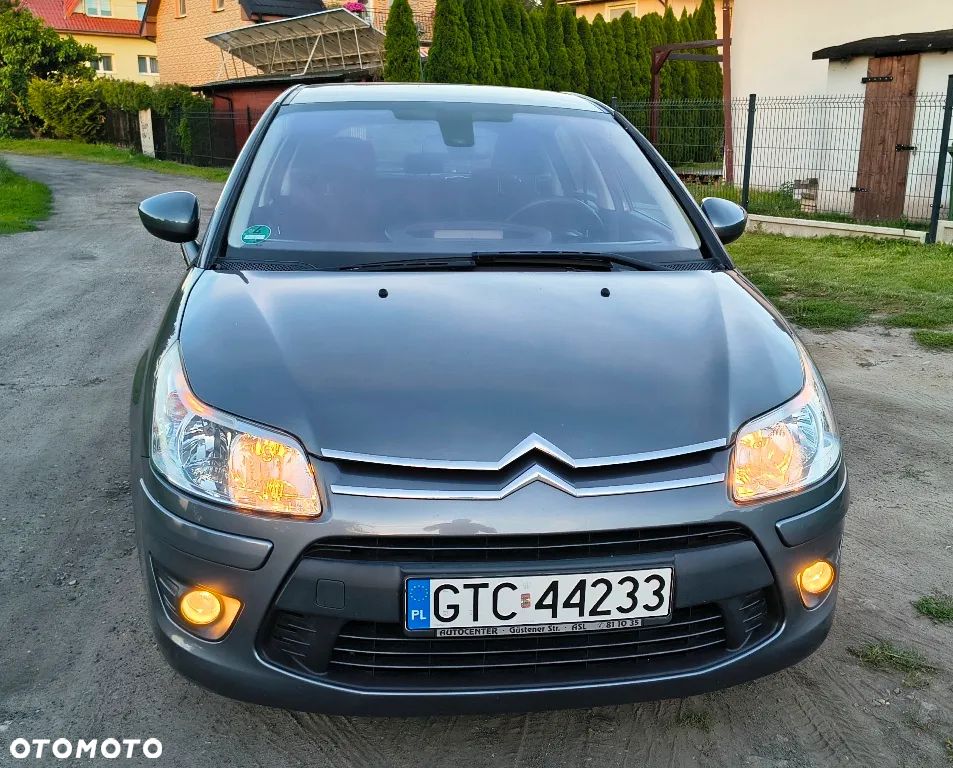 Citroën C4 1.4 16V SX - 2