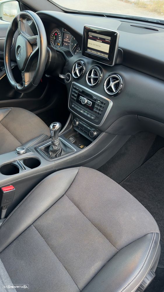Mercedes-Benz A 180 CDI (BlueEFFICIENCY) - 30