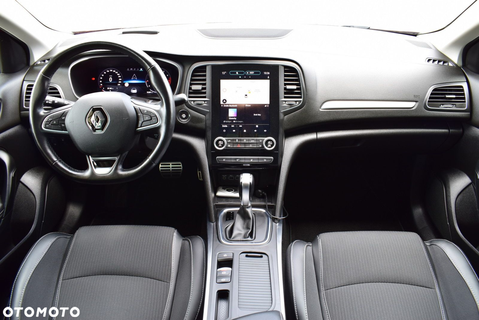 Renault Megane 1.3 TCe Intens EDC - 19