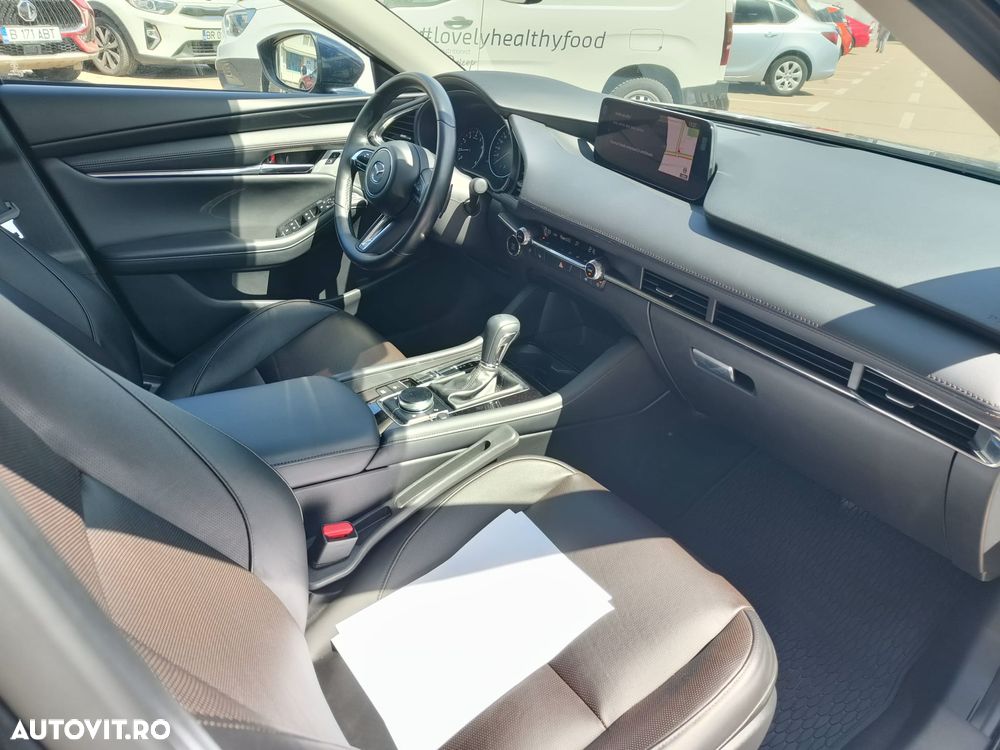 Mazda 3 e-SKYACTIV-X 186 M HYBRID Aut. TAKUMI - 12