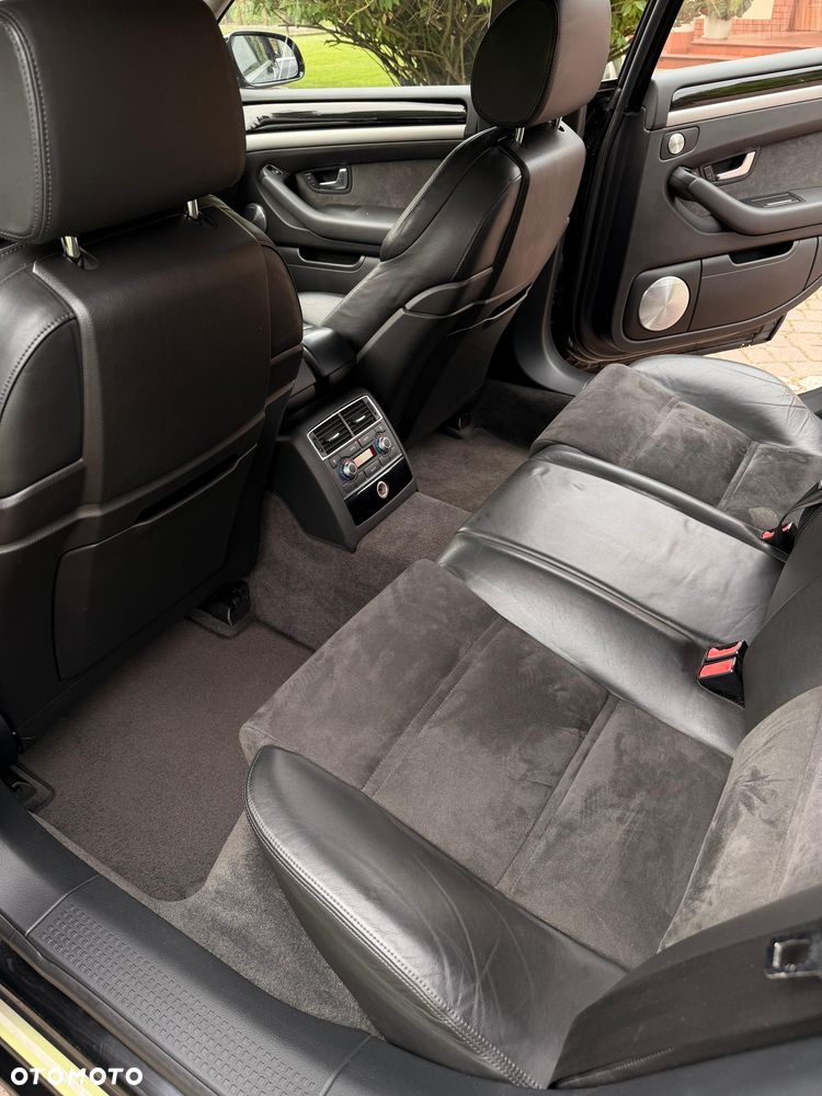 Audi A8 4.2 TDI DPF Quattro - 8