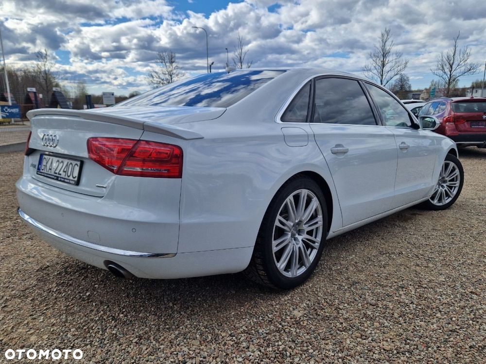 Audi A8 - 2