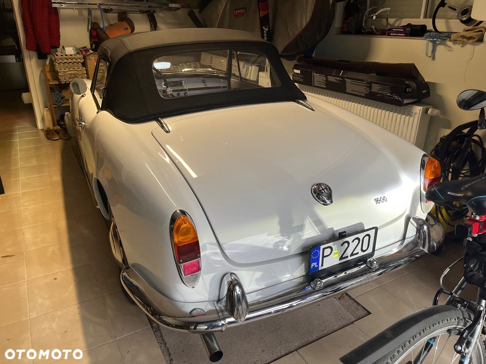 Alfa Romeo Giulia - 11