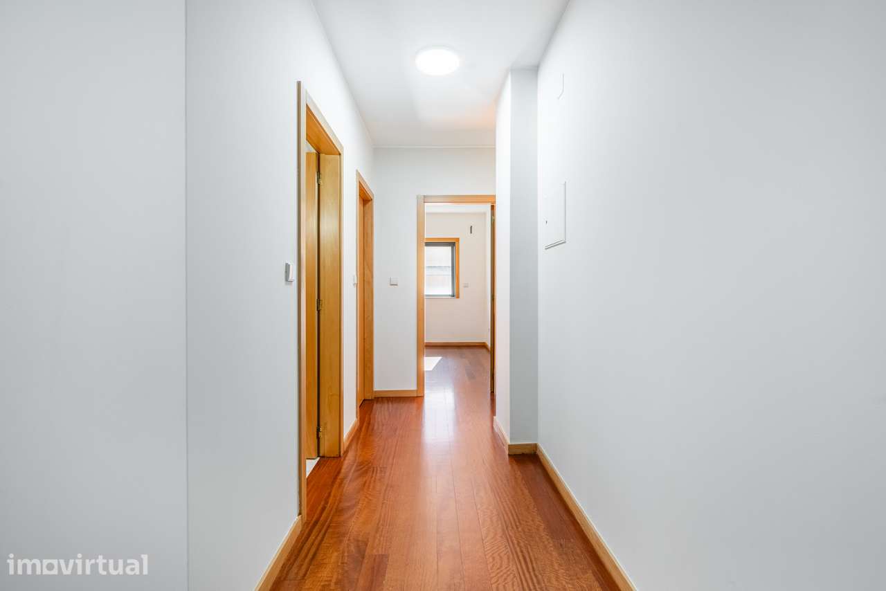T4 em Ferreiros | 190 m² - Grande imagem: 4/29