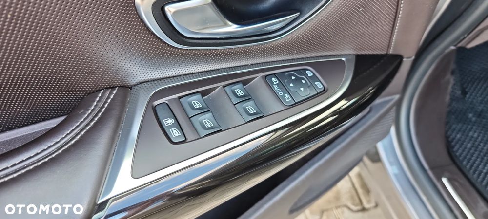 Renault Espace 1.6 dCi Energy Initiale Paris EDC 7os - 15