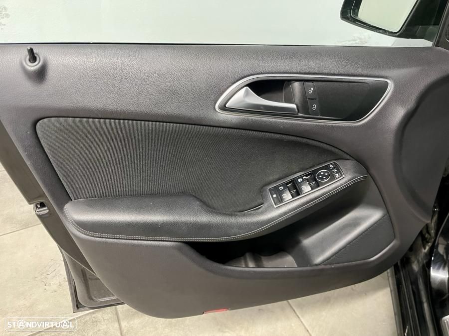 Mercedes-Benz B 180 CDI Urban - 17