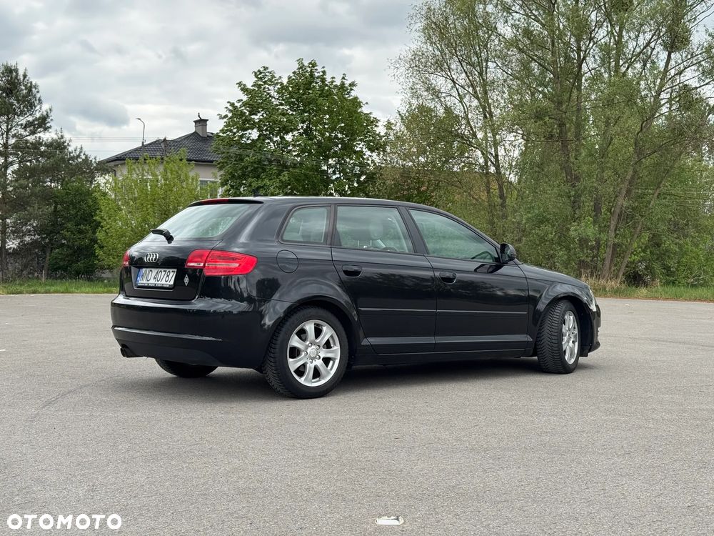 Audi A3 Sportback - 18