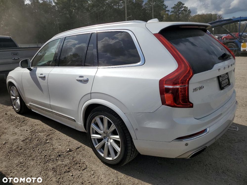 Volvo XC 90 T6 AWD Geartronic Momentum - 3