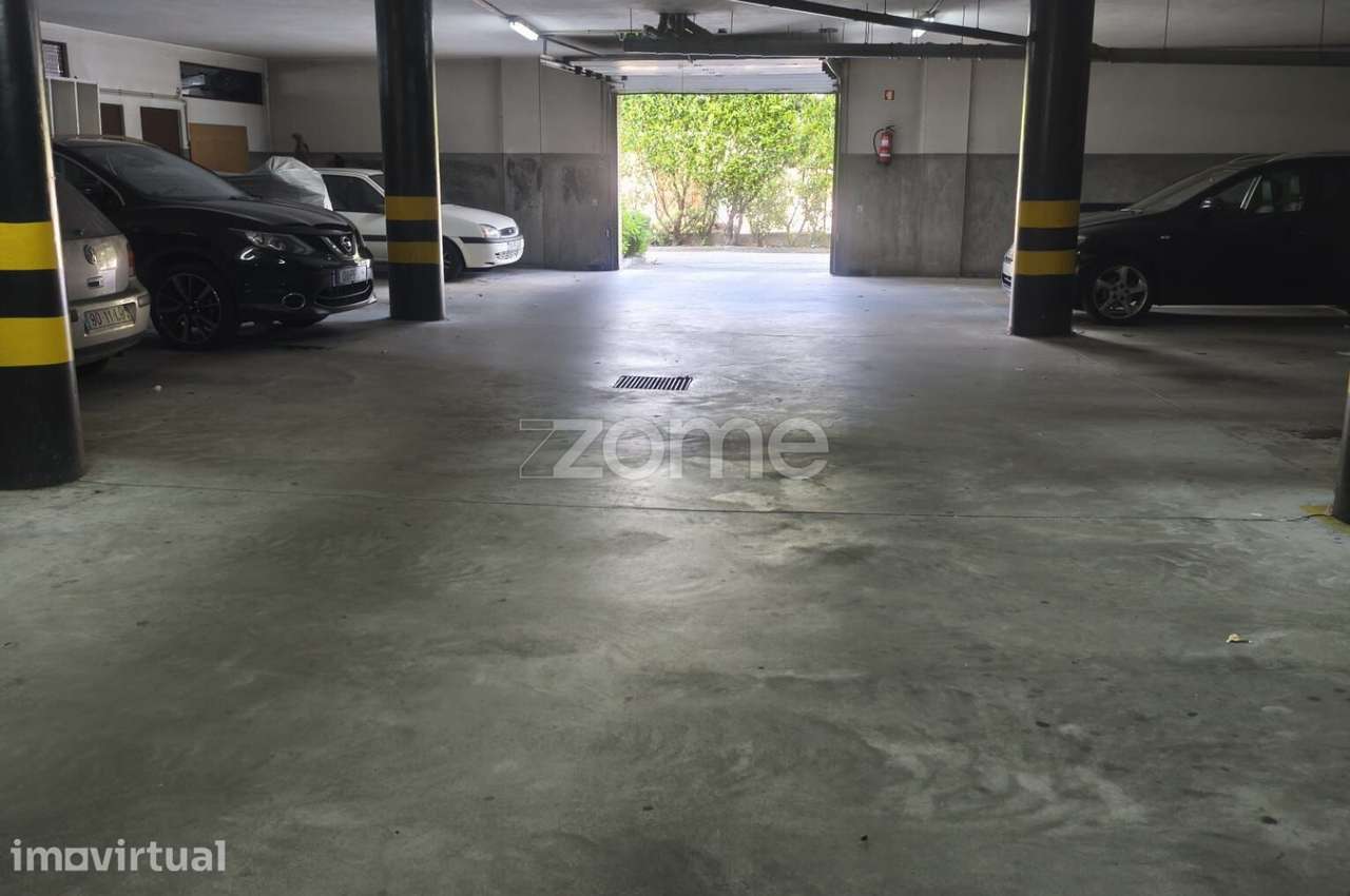 Lugar de Garagem + Arrumos | Custóias, Matosinhos - Grande imagem: 5/12