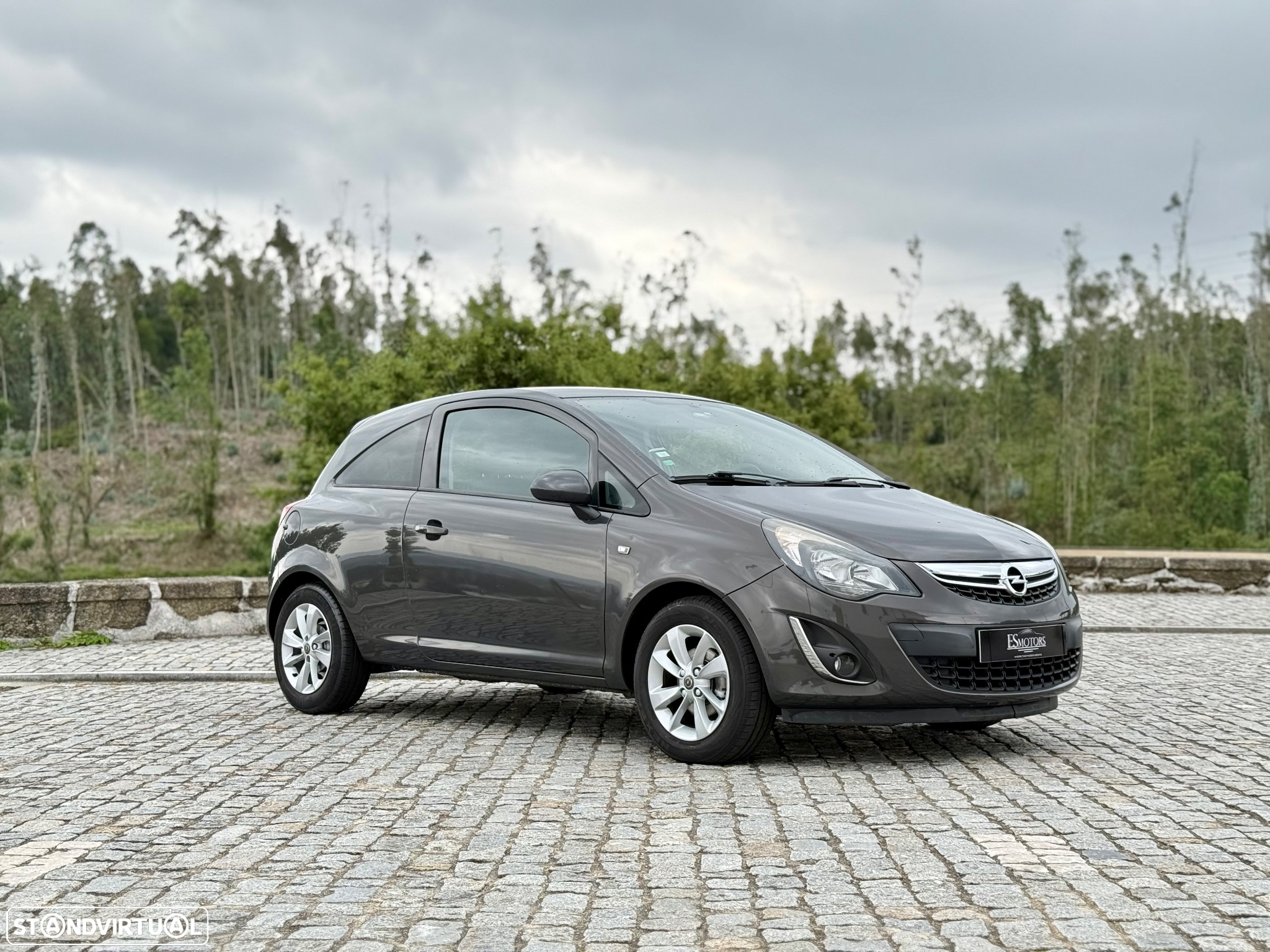Opel Corsa 1.2 Go! FlexFuel - 3