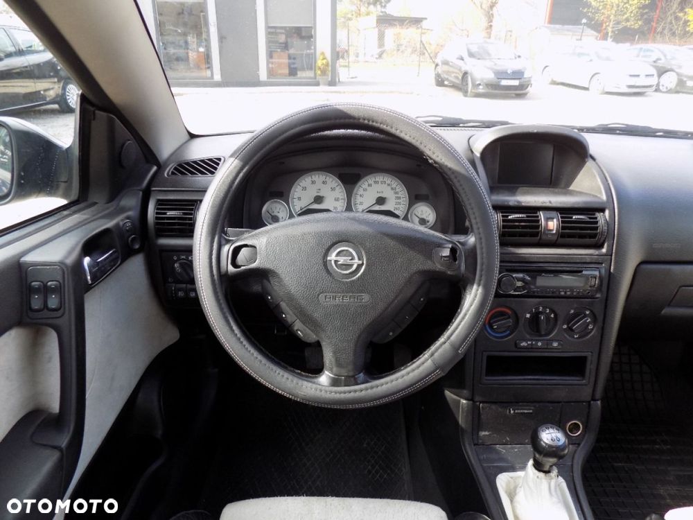 Opel Astra 1.8 Bertone - 6