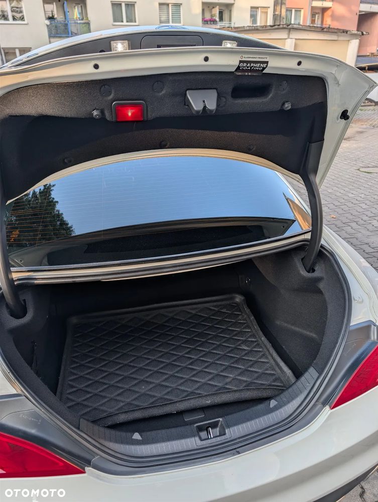 Mercedes-Benz CLA 250 7G-DCT Sport - 10