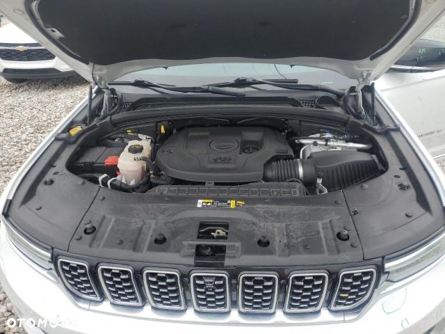 Jeep Grand Cherokee 3.6 V6 Summit - 12