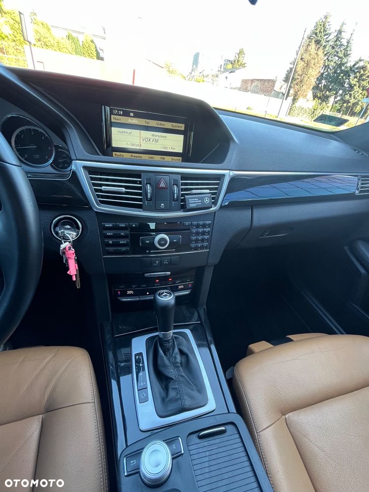 Mercedes-Benz Klasa E 220 CDI Automatik Avantgarde - 16