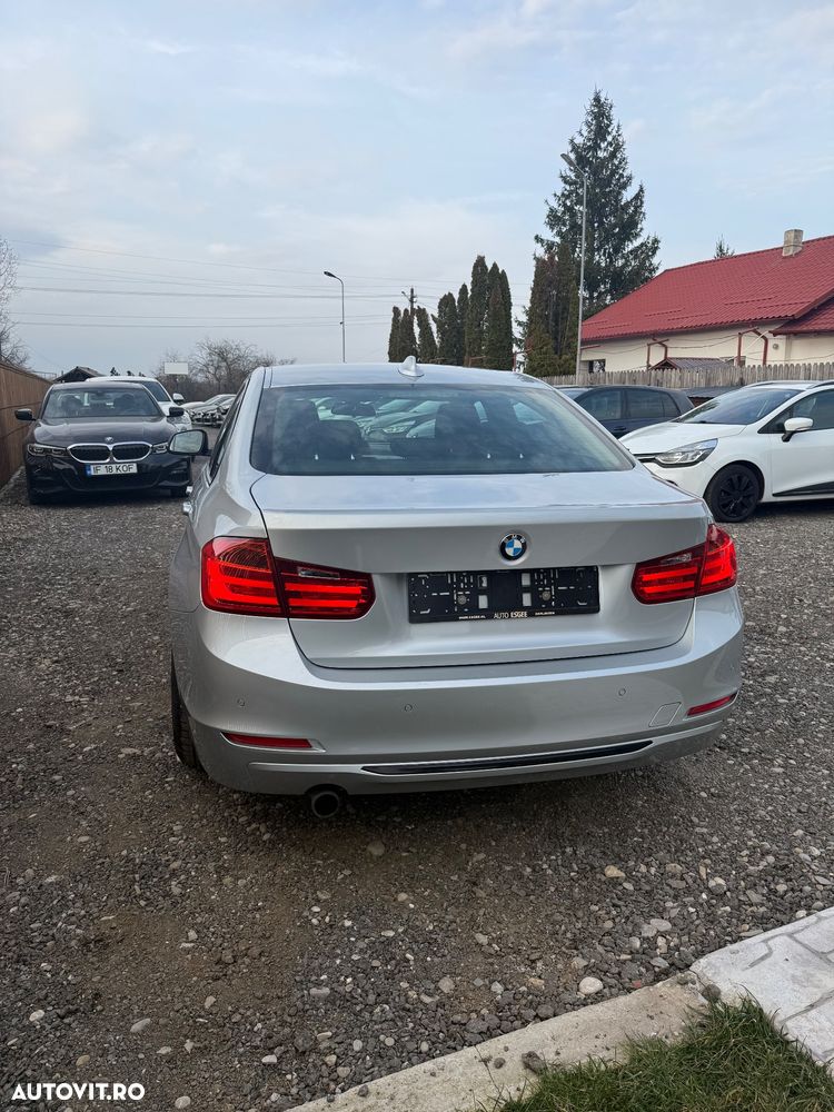 BMW Seria 3 320d Efficient Dynamic Edition Aut. Blue Performan Sport Line - 15