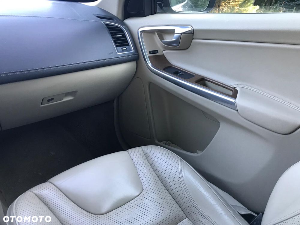 Volvo XC 60 D5 AWD Summum - 12