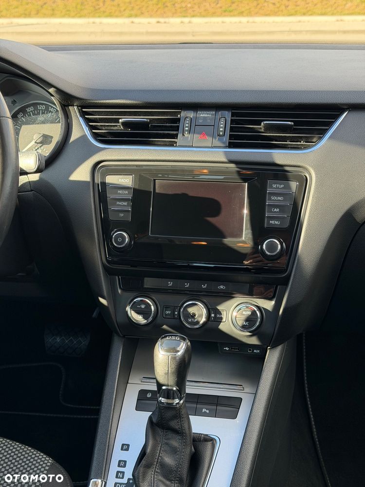 Skoda Octavia 1.4 TSI Ambition DSG - 24