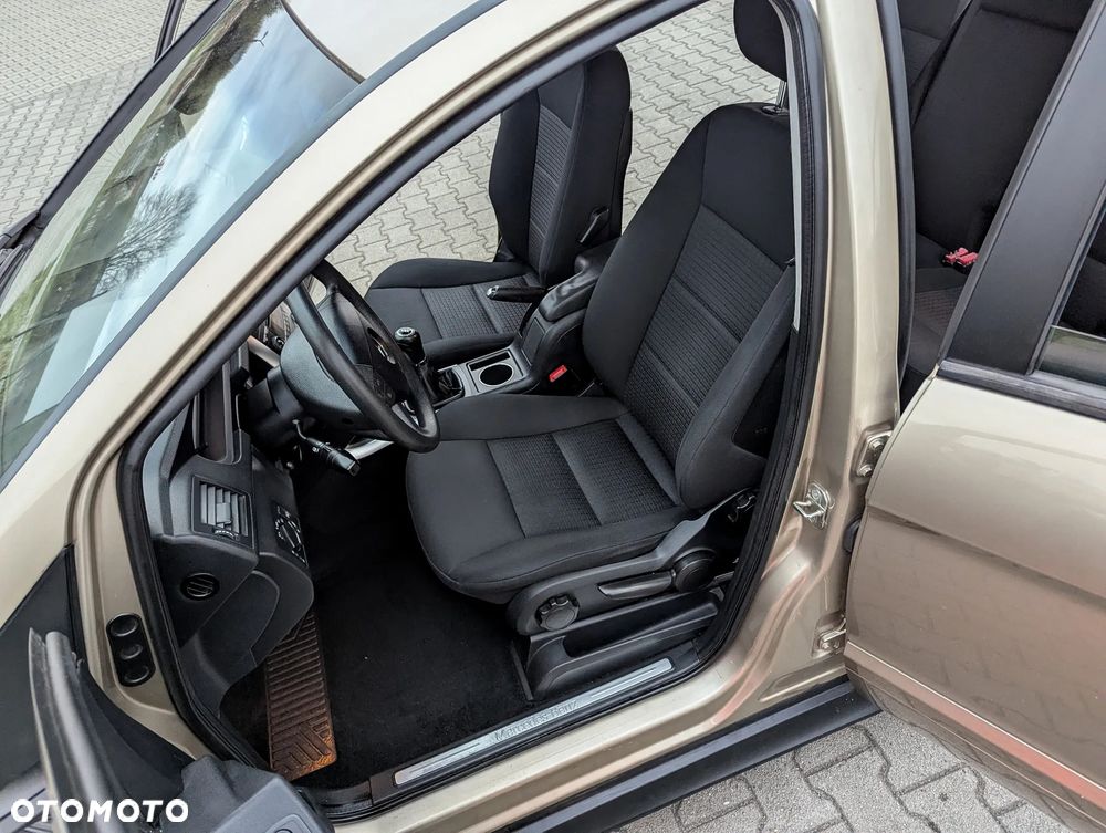 Mercedes-Benz Klasa B 180 CDI - 16