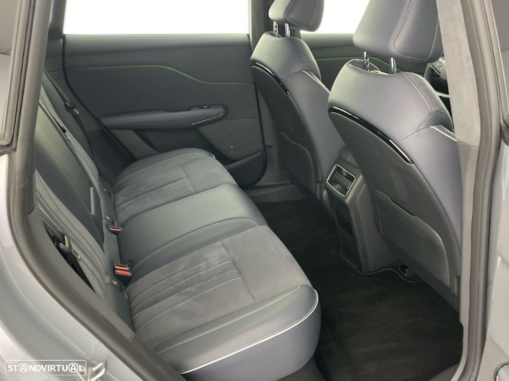 Voyah Courage 80 kWh Luxury (TT)AWD - 23