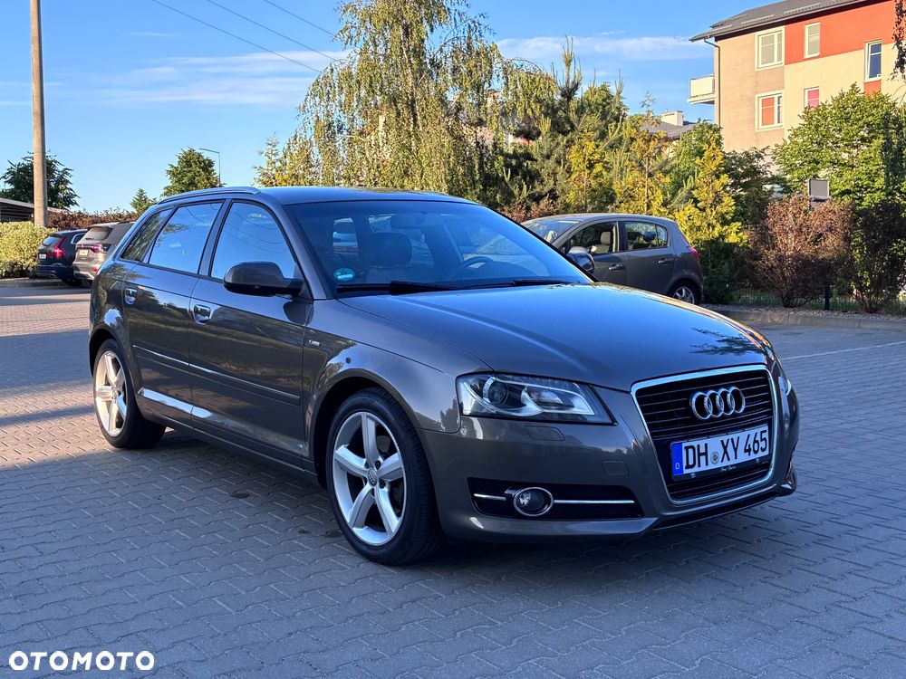 Audi A3 Sportback 2.0 TDI DPF S line Sportpaket (plus) - 3