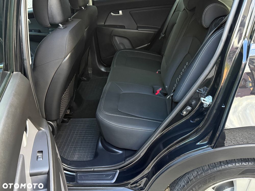 Kia Sportage 2,0 CRDI AWD Vision - 28