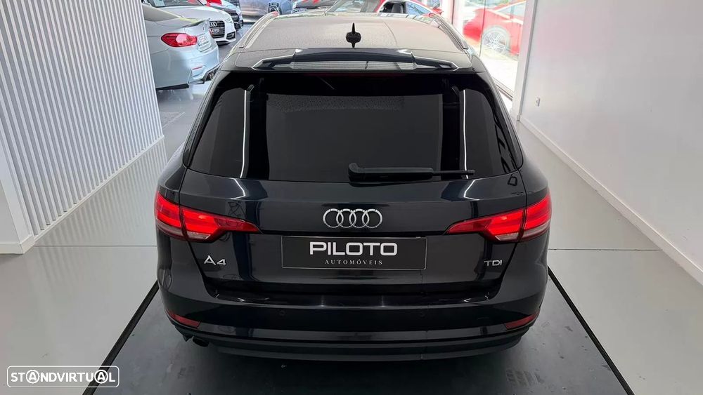 Audi A4 Avant 2.0 TDI Multitronic Business Line Sport - 8
