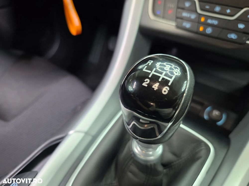 Ford Mondeo 2.0 TDCI Start-Stopp Trend - 21
