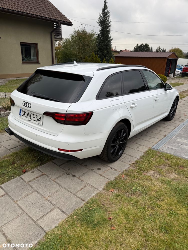 Audi A4 Avant 2.0 TDI ultra S tronic design - 6