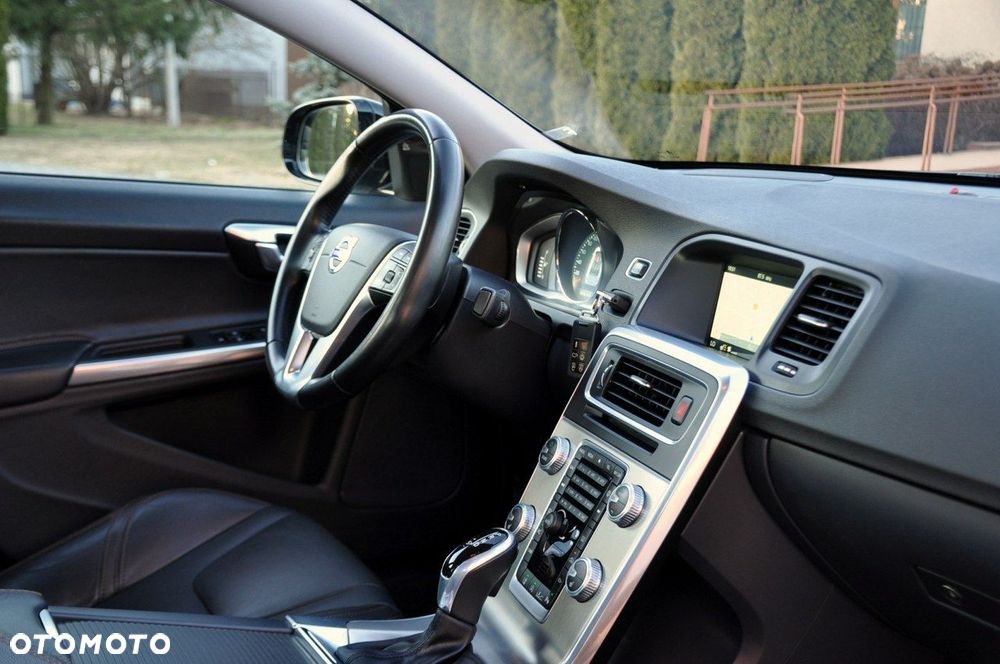 Volvo S60 - 18