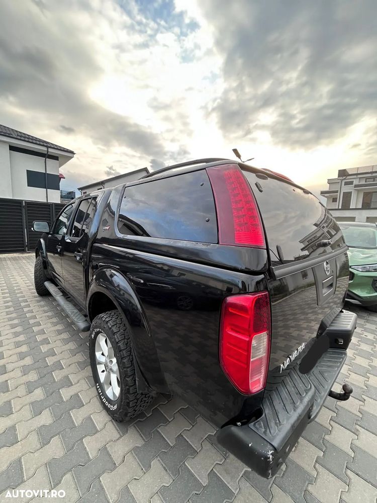Nissan Navara Double Cab LE - 3