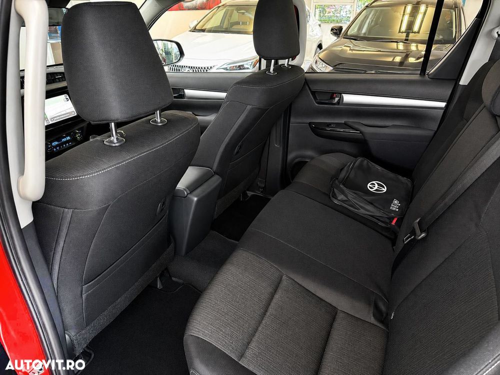 Toyota Hilux - 16