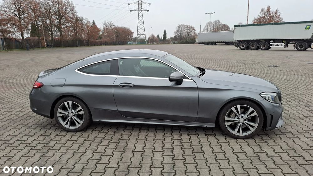 Mercedes-Benz Klasa C 220 d 9G-TRONIC AMG Line - 7